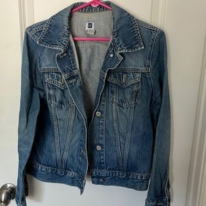 Ladies GAP blue denim jean jacket sz M